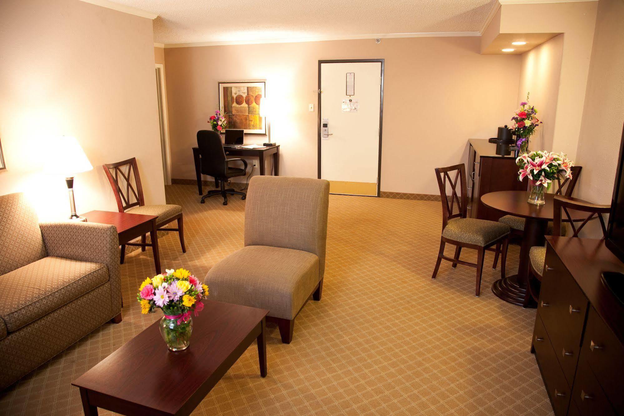 Comfort Inn & Suites At Copeland Tower Metairie Eksteriør bilde